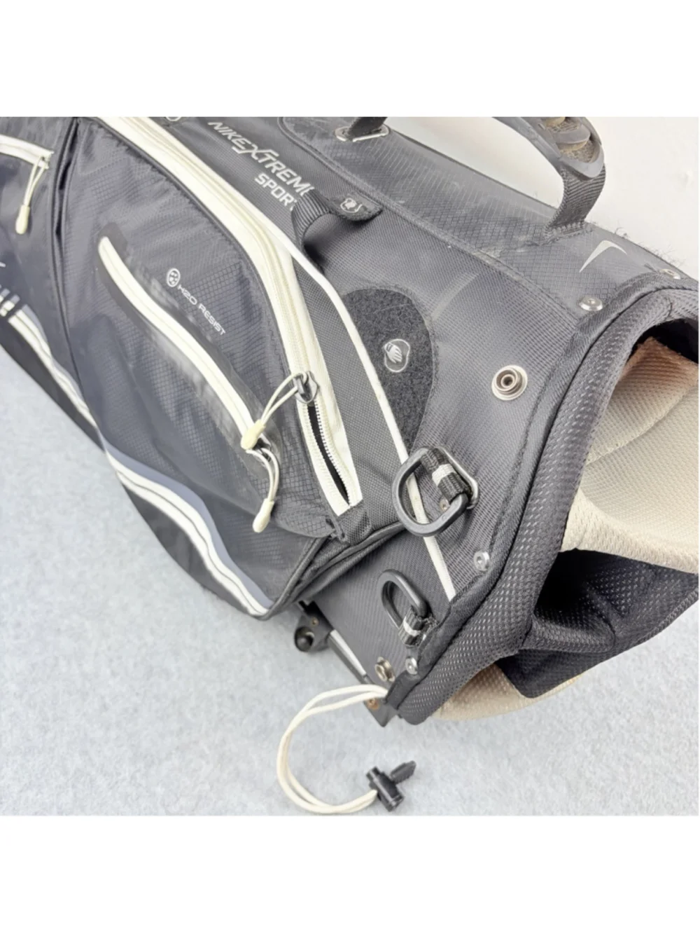 NIKE Xtreme Sport IV Golf Stand Carry Bag Black White 8-Way Dual Strap
